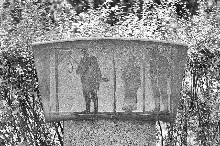 076 | 2022 | Berlin | Dorotheenstädtischer Friedhof | © carsten riede fotografie