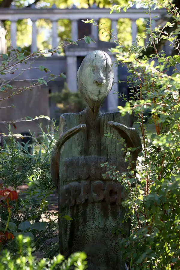 081 | 2022 | Berlin | Dorotheenstädtischer Friedhof | © carsten riede fotografie