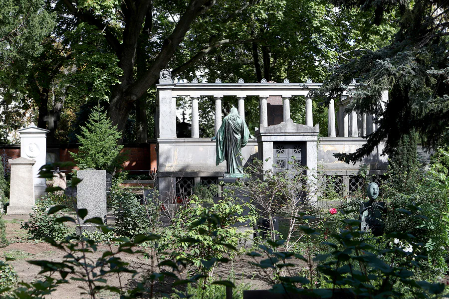 080 | 2022 | Berlin | Dorotheenstädtischer Friedhof | © carsten riede fotografie
