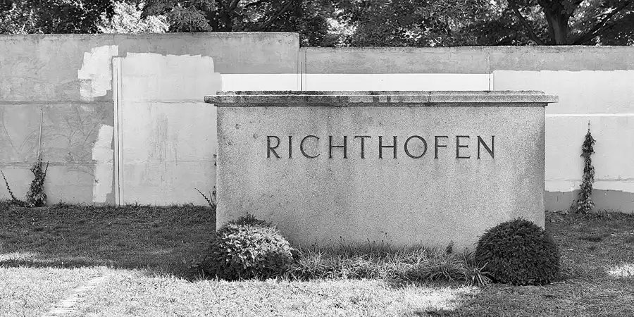 030 | 2022 | Berlin | Invalidenfriedhof | © carsten riede fotografie