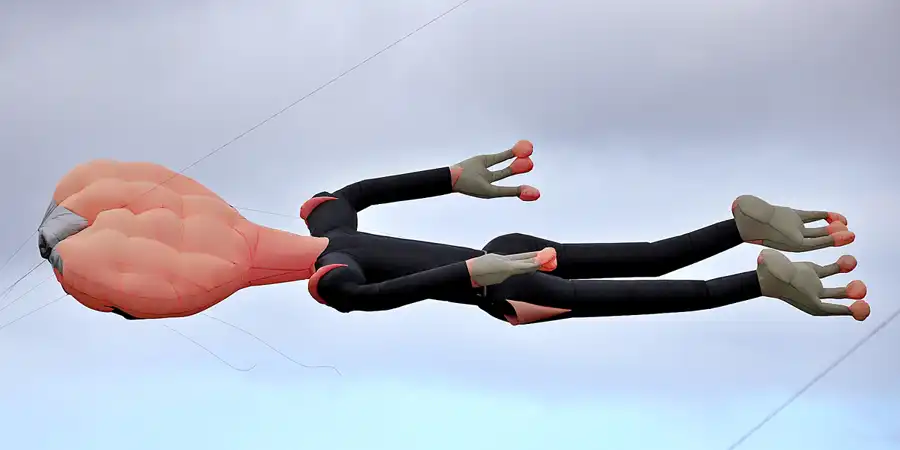 014 | 2022 | Berlin | Festival der Riesendrachen | © carsten riede fotografie