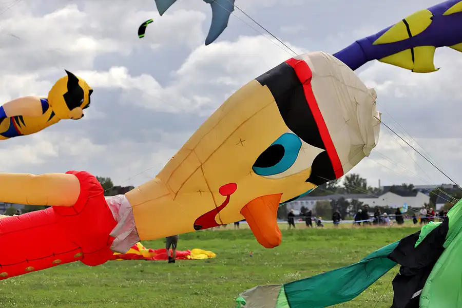 039 | 2022 | Berlin | Festival der Riesendrachen | © carsten riede fotografie