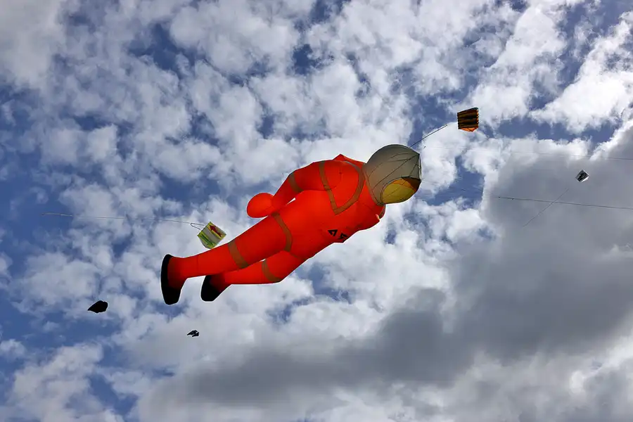 051 | 2022 | Berlin | Festival der Riesendrachen | © carsten riede fotografie