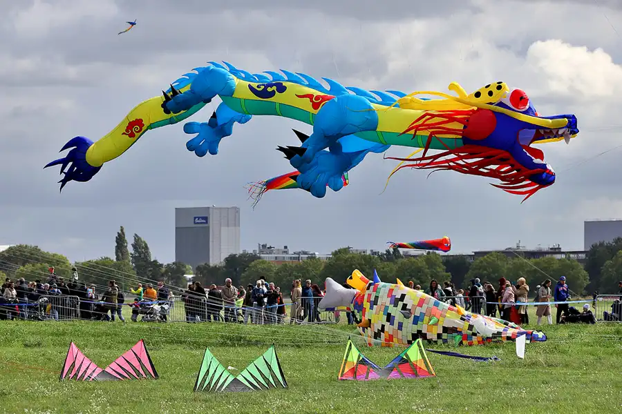 057 | 2022 | Berlin | Festival der Riesendrachen | © carsten riede fotografie