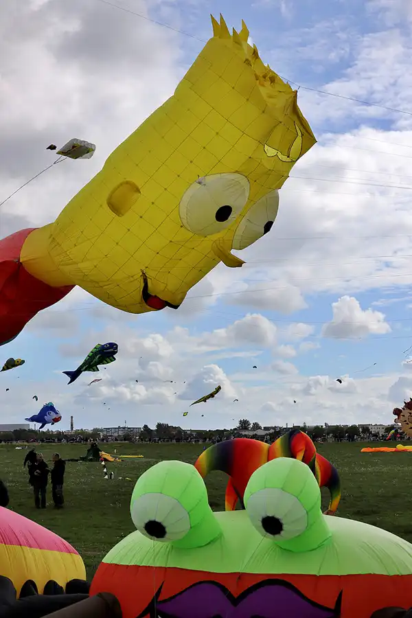 087 | 2022 | Berlin | Festival der Riesendrachen | © carsten riede fotografie