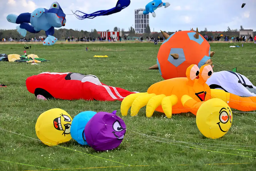 093 | 2022 | Berlin | Festival der Riesendrachen | © carsten riede fotografie