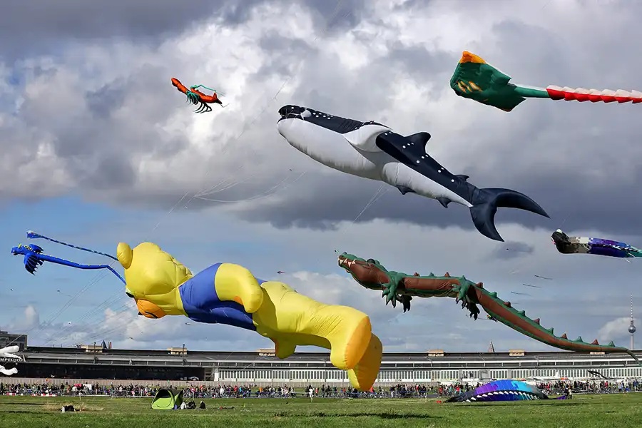 122 | 2022 | Berlin | Festival der Riesendrachen | © carsten riede fotografie