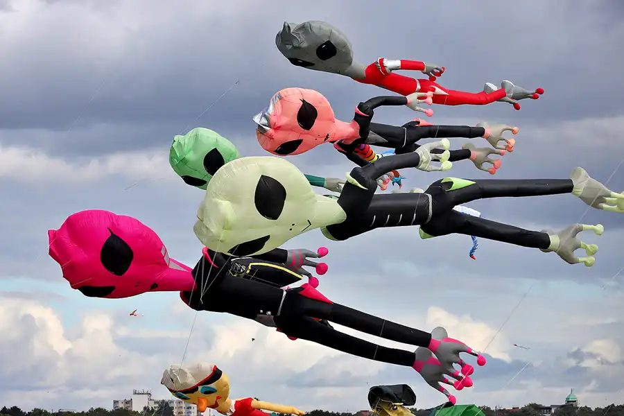 135 | 2022 | Berlin | Festival der Riesendrachen | © carsten riede fotografie