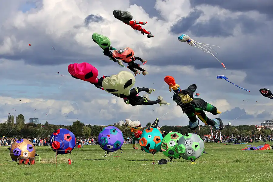 137 | 2022 | Berlin | Festival der Riesendrachen | © carsten riede fotografie