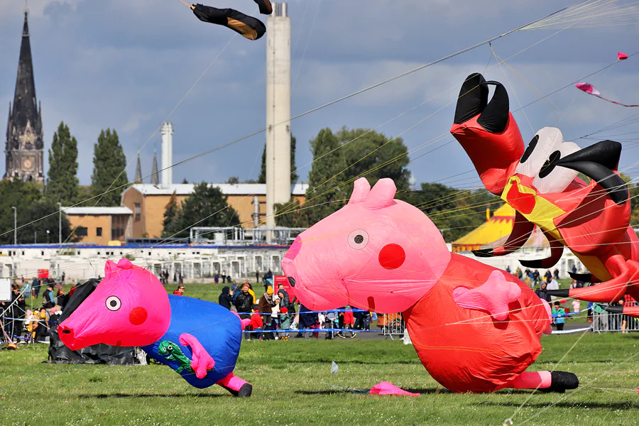 106 | 2022 | Berlin | Festival der Riesendrachen | © carsten riede fotografie