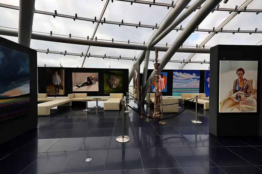 006 | 2022 | Salzburg | Red Bull Hangar-7 | © carsten riede fotografie