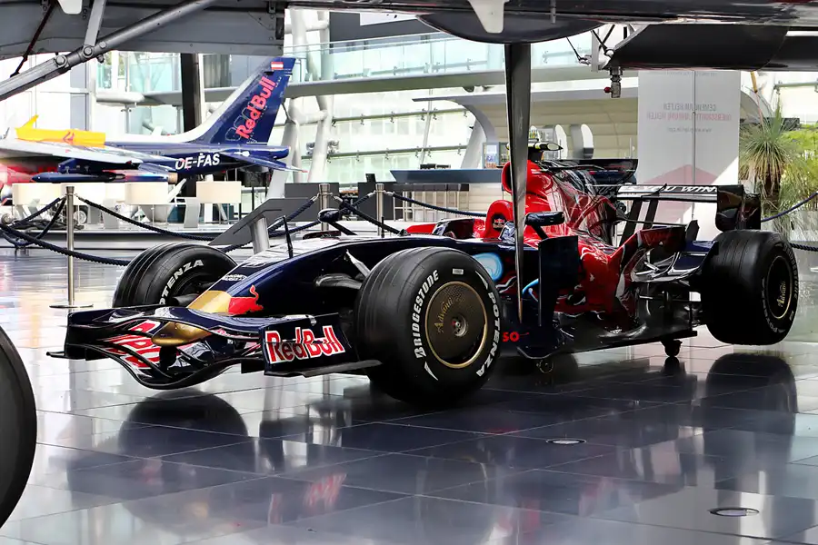 022 | 2022 | Salzburg | Red Bull Hangar-7 | © carsten riede fotografie