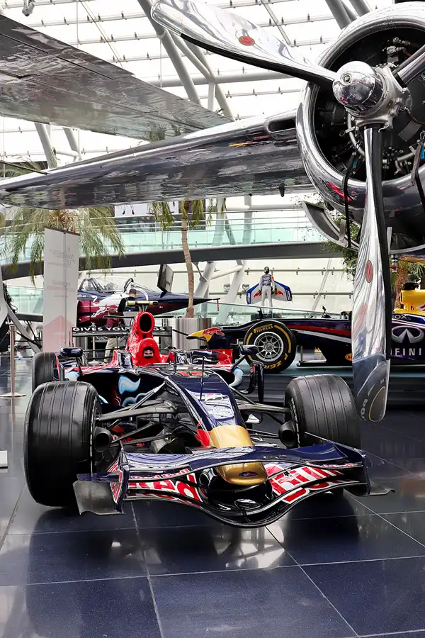 023 | 2022 | Salzburg | Red Bull Hangar-7 | © carsten riede fotografie