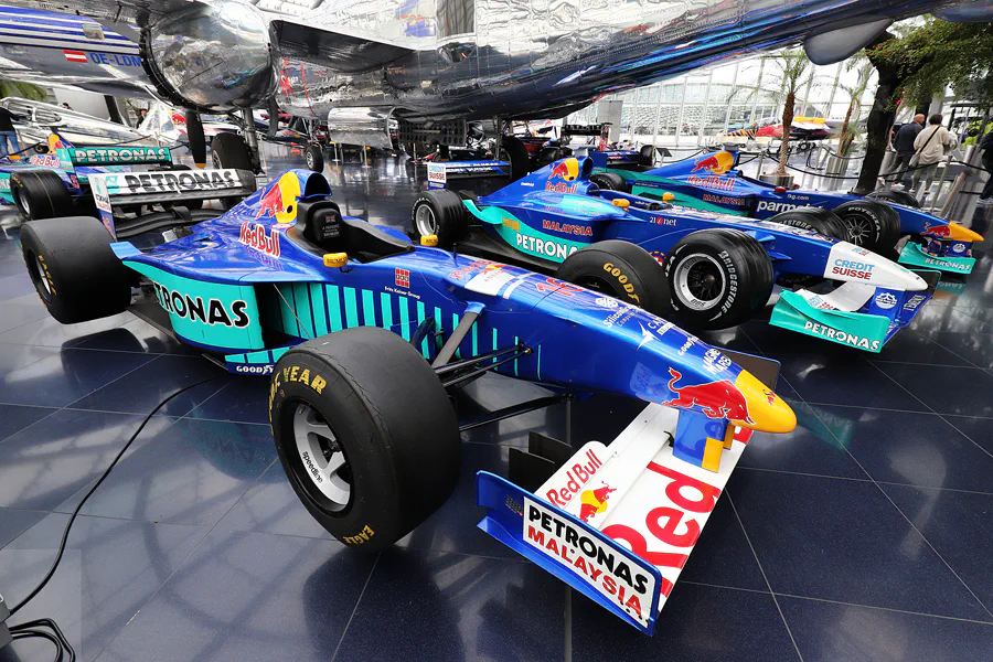 019 | 2022 | Salzburg | Red Bull Hangar-7 | © carsten riede fotografie