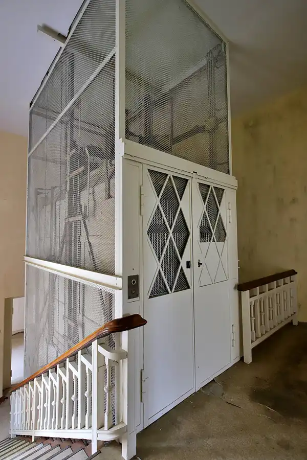 037 | 2022 | Kolkwitz | Lungenheilstätte Kolkwitz | © carsten riede fotografie