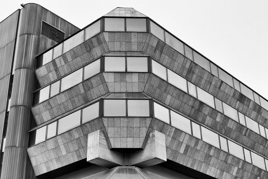 004 | 2022 | Berlin | Tschechische Botschaft – 50-jähriges Jubiläum der Entwürfe des Botschaftsgebäudes von 1972 | © carsten riede fotografie