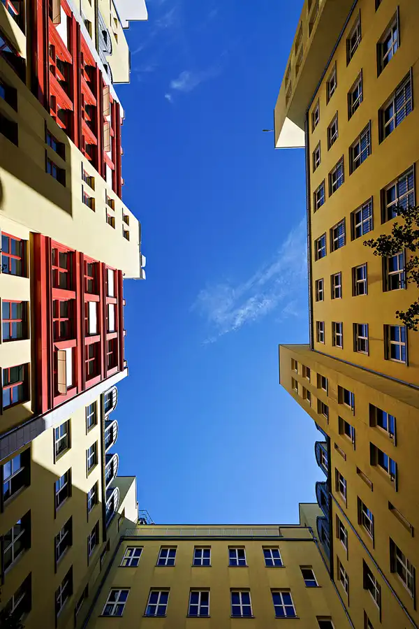 054 | 2023 | Berlin | Zimmerstrasse | © carsten riede fotografie