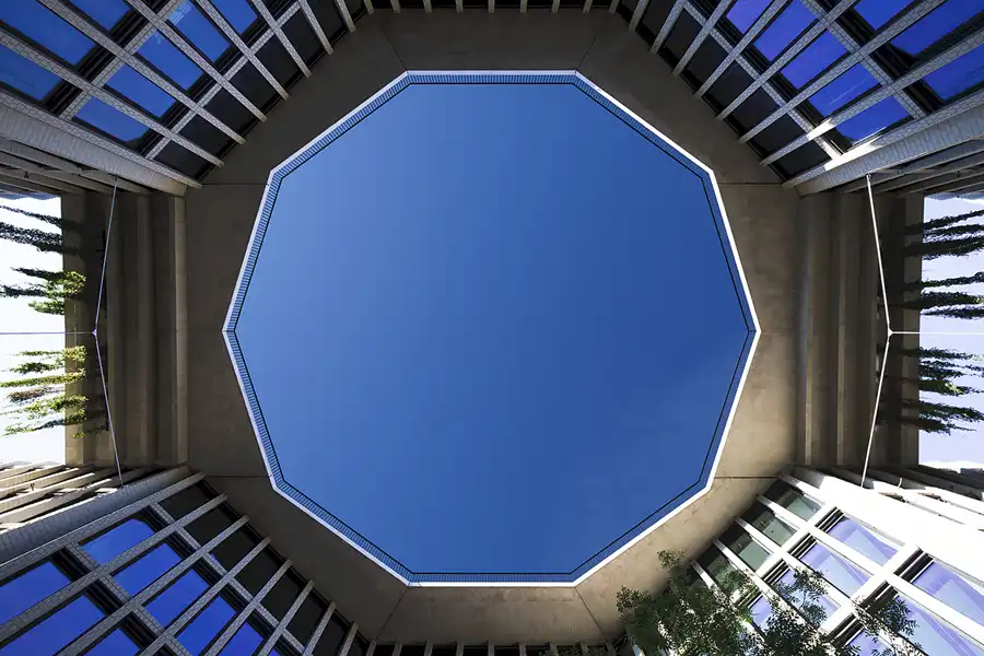 061 | 2023 | Berlin | Stadtquartier Am Tacheles | © carsten riede fotografie