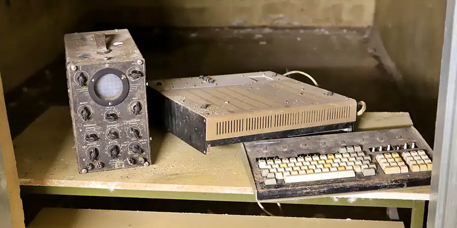 075 | 2023 | Wünsdorf-Waldstadt | Fernmeldebunker Zeppelin (Amt 500) | © carsten riede fotografie