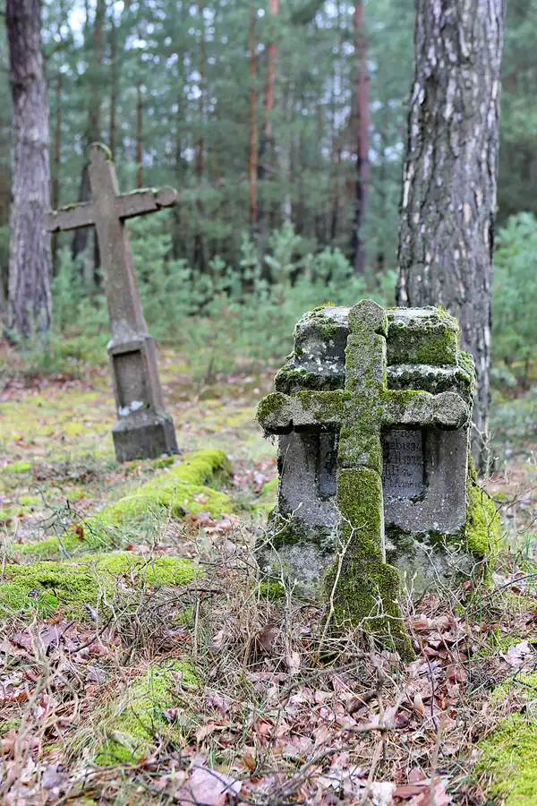 032 | 2023 | Orlina Duża | Cmentarz Ewangelicki | © carsten riede fotografie