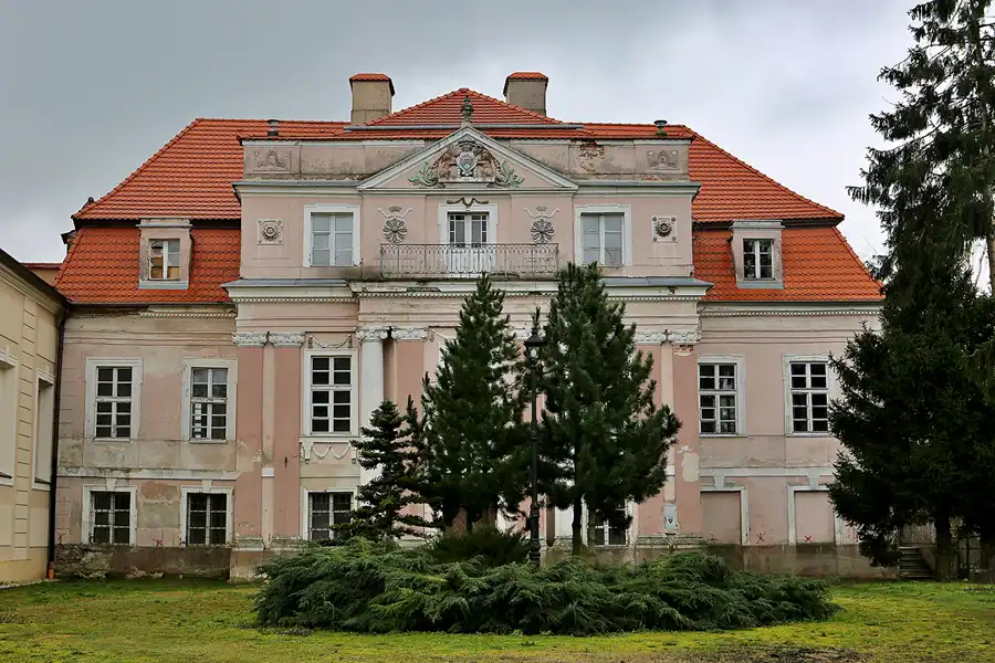 006 | 2023 | Chocz | Kolegiata i Pałac Infułatów Chocz | © carsten riede fotografie