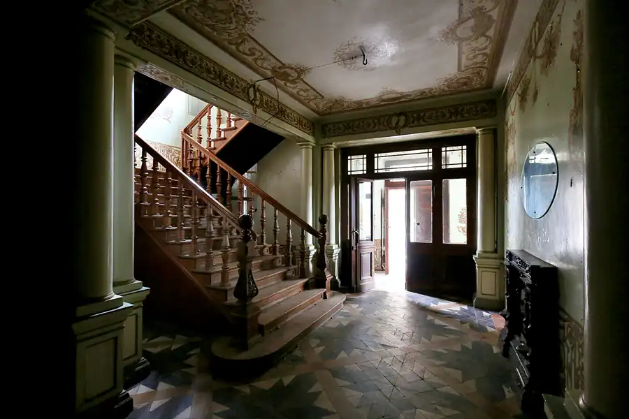 008 | 2023 | Raszewy | Pałac z 1890 roku Michała Czarnecki herbu Prus III | © carsten riede fotografie