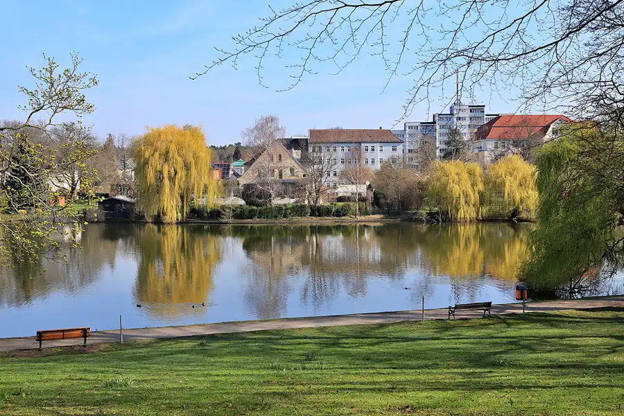 002 | 2023 | Berlin | Obersee-Orankesee-Park | © carsten riede fotografie