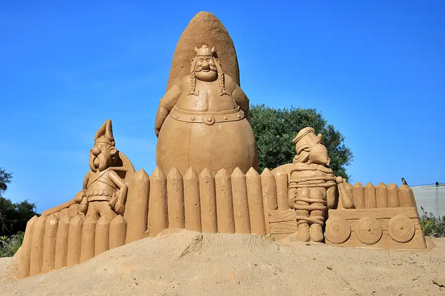 008 | 2023 | Lagoa | Sandcity | © carsten riede fotografie