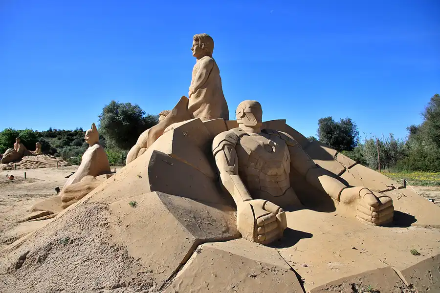 014 | 2023 | Lagoa | Sandcity | © carsten riede fotografie