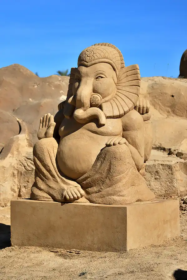 023 | 2023 | Lagoa | Sandcity | © carsten riede fotografie