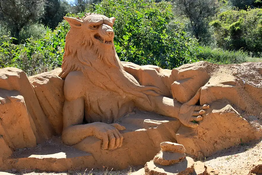 050 | 2023 | Lagoa | Sandcity | © carsten riede fotografie