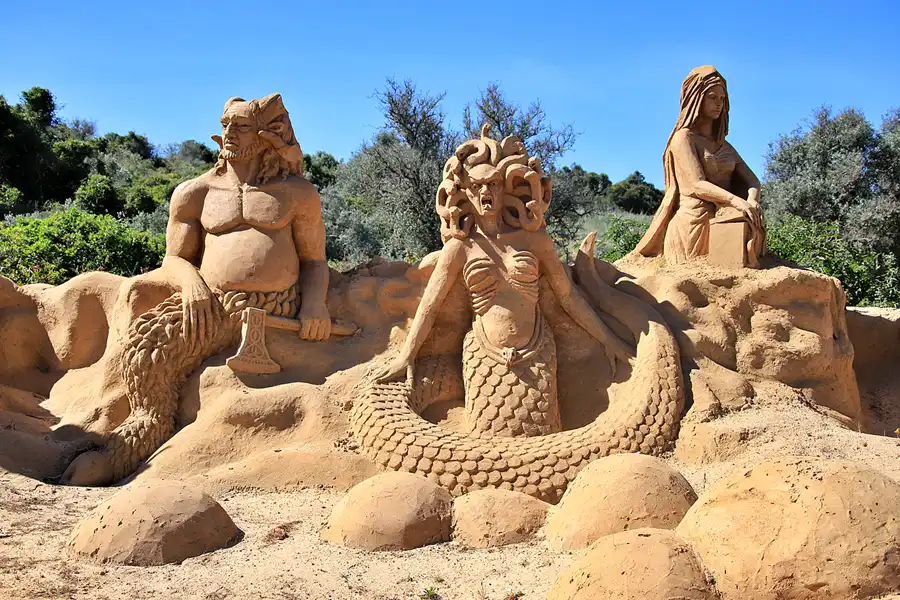 052 | 2023 | Lagoa | Sandcity | © carsten riede fotografie