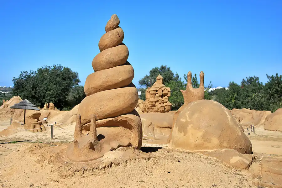 066 | 2023 | Lagoa | Sandcity | © carsten riede fotografie