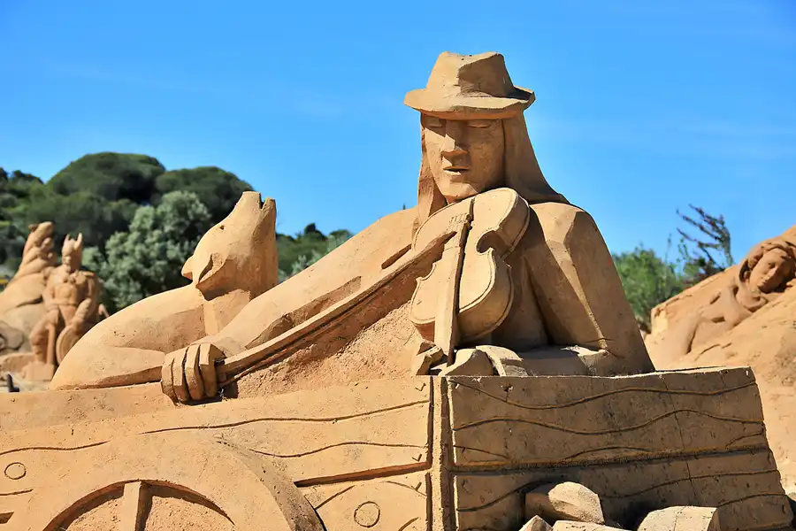 070 | 2023 | Lagoa | Sandcity | © carsten riede fotografie