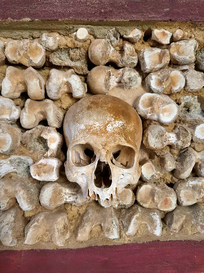 013 | 2023 | Faro | Igreja da Ordem Terceira de Nossa Senhora do Monte do Carmo – Capela dos Ossos | © carsten riede fotografie