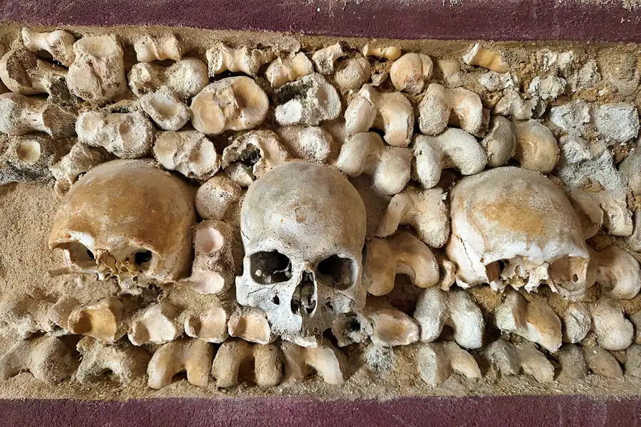 017 | 2023 | Faro | Igreja da Ordem Terceira de Nossa Senhora do Monte do Carmo – Capela dos Ossos | © carsten riede fotografie