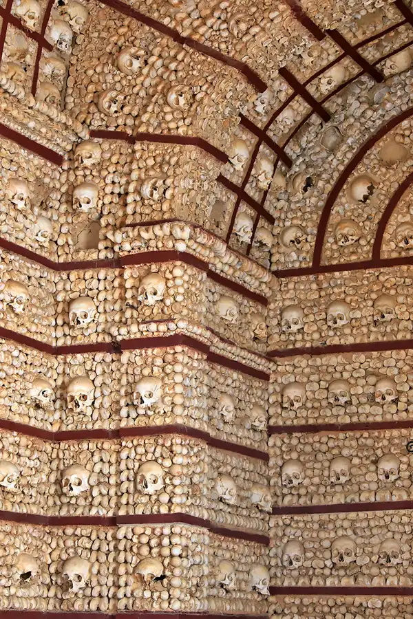 031 | 2023 | Faro | Igreja da Ordem Terceira de Nossa Senhora do Monte do Carmo – Capela dos Ossos | © carsten riede fotografie