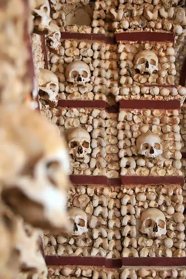 034 | 2023 | Faro | Igreja da Ordem Terceira de Nossa Senhora do Monte do Carmo – Capela dos Ossos | © carsten riede fotografie