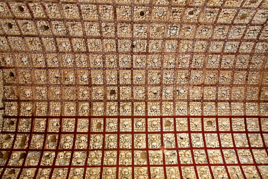 046 | 2023 | Faro | Igreja da Ordem Terceira de Nossa Senhora do Monte do Carmo – Capela dos Ossos | © carsten riede fotografie