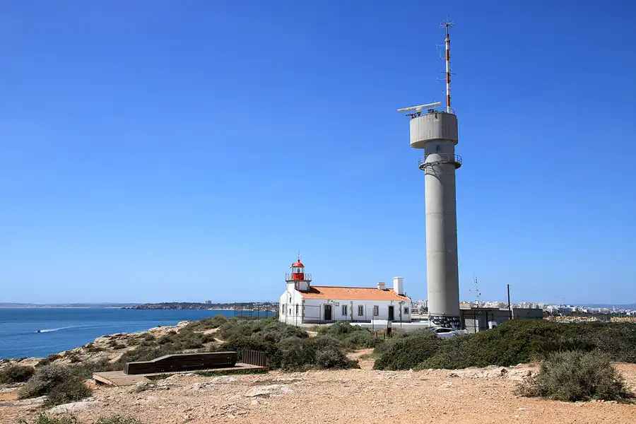 033 | 2023 | Ferragudo | Farol Da Ponta Do Altar  | © carsten riede fotografie