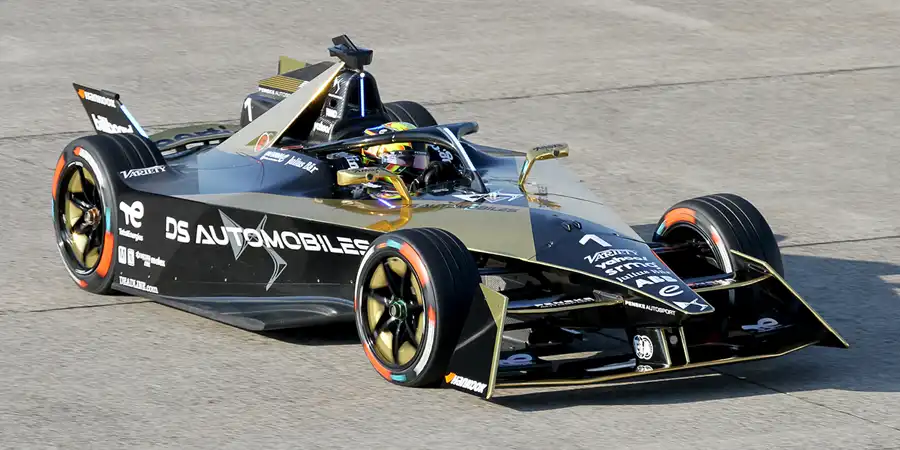 006 | 2023 | Berlin | DS E-Tense FE23  | DS Penske | Stoffel Vandoorne | © carsten riede fotografie