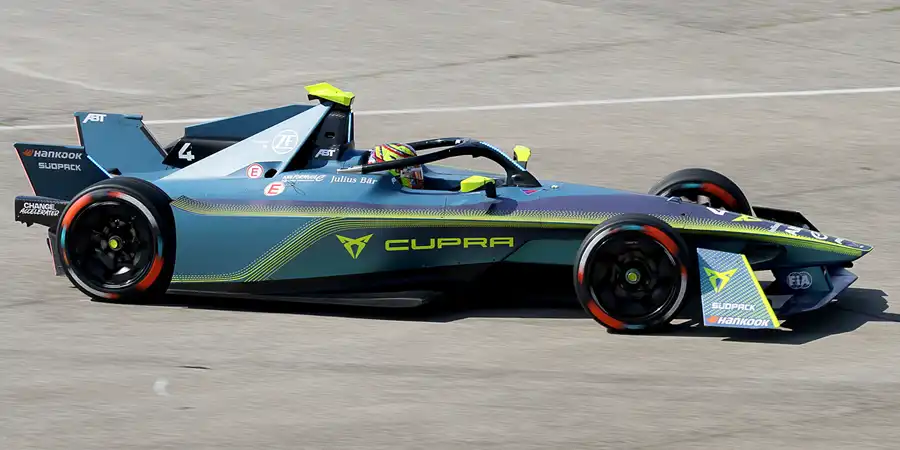 031 | 2023 | Berlin | Mahindra M9Electro | ABT Cupra Formula E Team | Robert Frijns | © carsten riede fotografie