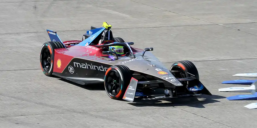 038 | 2023 | Berlin | Mahindra M9Electro | Mahindra Racing | Oliver Rowland | © carsten riede fotografie