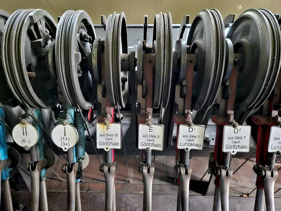 020 | 2023 | Wechselburg | Stellwerk | © carsten riede fotografie