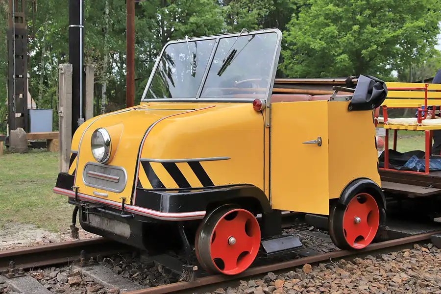 027 | 2023 | Wechselburg | DR-Gleiskraftrad GKR Typ 1 – Schienentrabi | © carsten riede fotografie