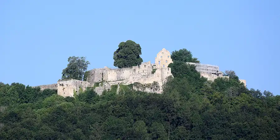 031 | 2023 | Bad Urach | Burgruine Hohenurach | © carsten riede fotografie