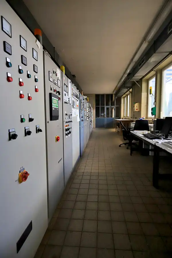 021 | 2023 | Oberlenningen | Papierfabrik Scheufelen | © carsten riede fotografie