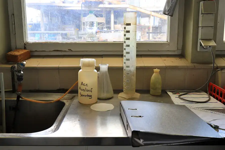 028 | 2023 | Oberlenningen | Papierfabrik Scheufelen | © carsten riede fotografie