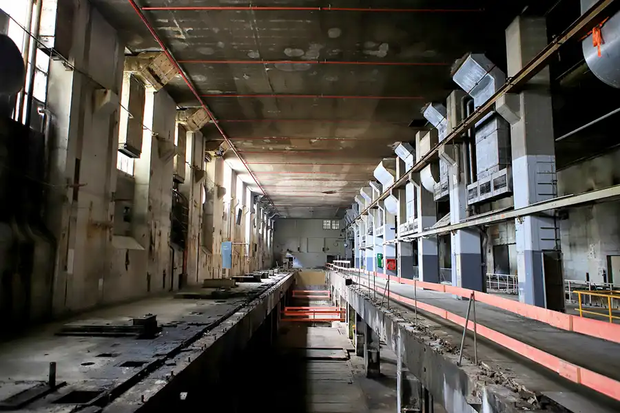 065 | 2023 | Oberlenningen | Papierfabrik Scheufelen | © carsten riede fotografie