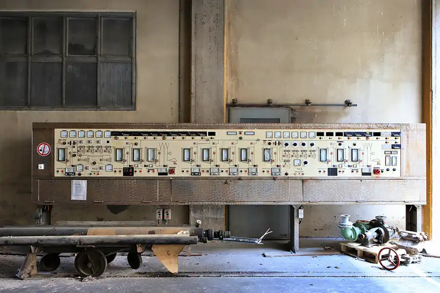 078 | 2023 | Oberlenningen | Papierfabrik Scheufelen | © carsten riede fotografie